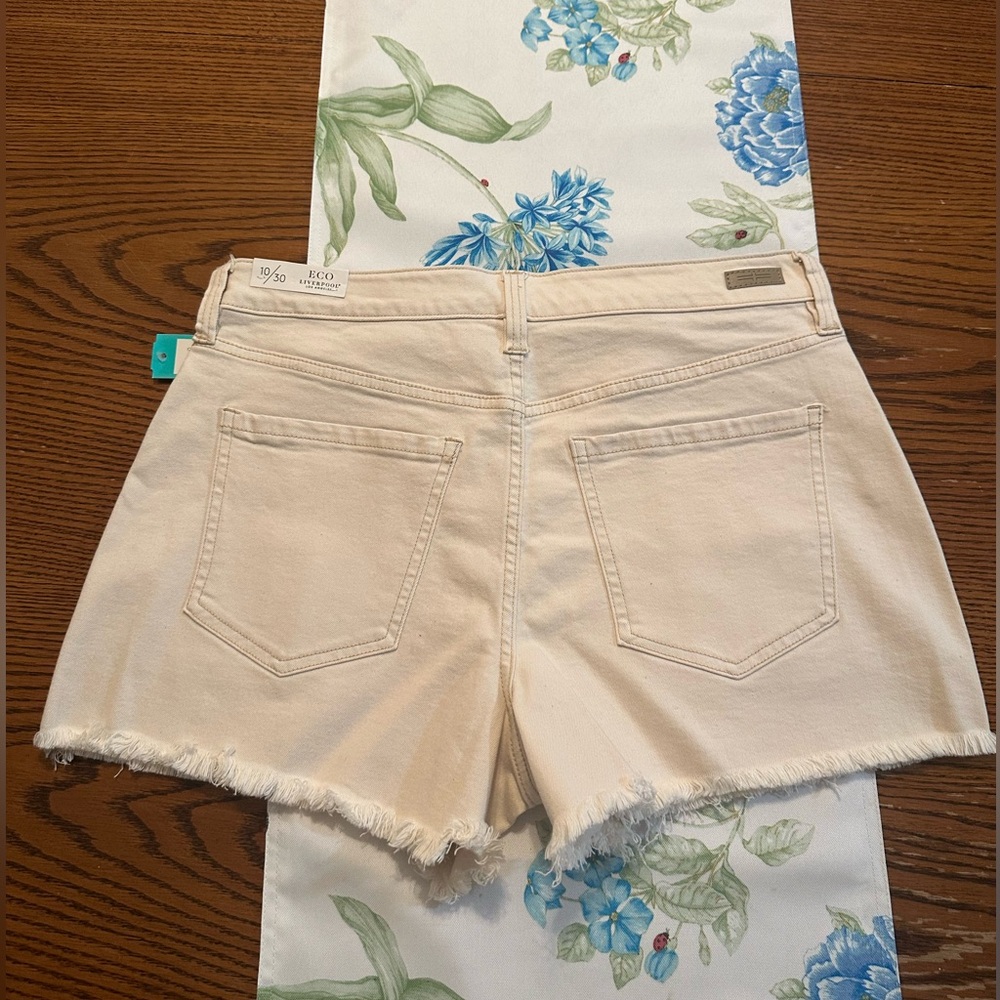 Liverpool Cream High Waist Tailored Shorts - Picture 2 of 14